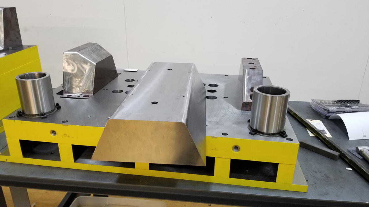 Long Star Die Machine